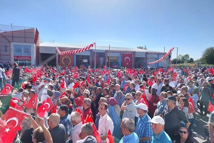 İYİ Parti iktidara emin adımlarla yürümeye devam ediyor